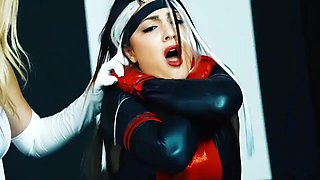 Superheroine Defeted: Fetish, Lesbian  Fighting Females Porn
