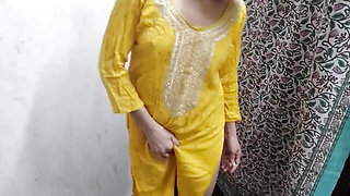 Chacha ne meri jawani dekh kar chut mari