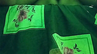 Johntronx - Hot Thai Babe Kin Front of Mirrors and on the Toilet