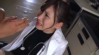 Sportive cfnm bitch giving blowjob