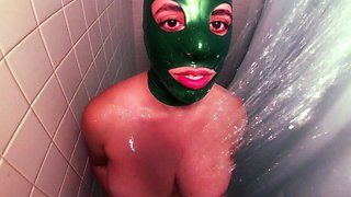 Big boobed Memphis masturbates in a bodystocking