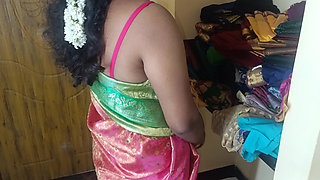 Housewife Saree Show