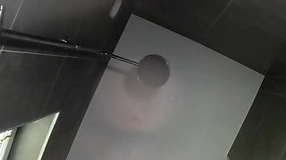 Look at the Cool and Hot Secrets My Toilet Hides.