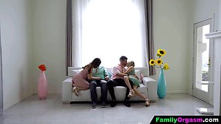 FamilyOrgasm - Better To Share our Stepdaughters Than an Innecesary Fight