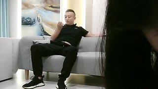 Ergou Global Tanhua Hotel offers a high price to prostitute a celebrity face and part-time peripheral girl on the sofa passionate sex: Blowjob, Amateur  Milf Porn