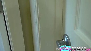 Hot Asian Teen Mina Moon Fucks Stepsister - Petite Lesbian Scissoring & Pussy Licking