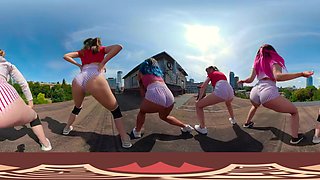 Twerk On The Roof - VRQueens