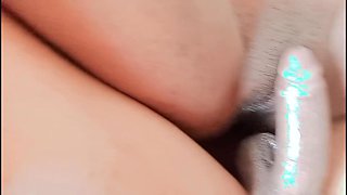 Lonely Girl with Glasses Calls Her Friend to Come Fuck Her While Her Parents Isn't Home-black Beauty20