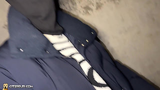 Citebeur.com - Live shot between virile guys in a housing project garage - 2