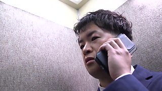 Fbos-007 嵐の夜会社に閉し込められた女上司と二人きり 若宮はすき