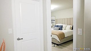 Stepsibling Rivalry Hot 3some Sex
