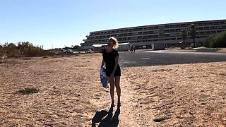 Olivia Ryder Blonde Blowjob Brunette Car Handjob