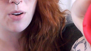 NSFW Review of the Kiss Oral Sex Toy