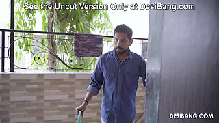 BBW Bhabi gets Naughty in the Bathroom at DesiBang