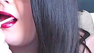 SSBBW teases with her lips & tongue-hot
