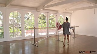 The Ballerina - Izzy Bell & Bill Bailey