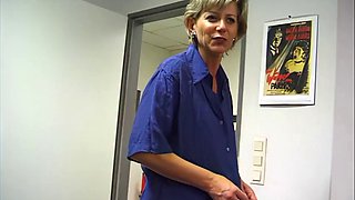 Boss secretly sucking dick of her employee
