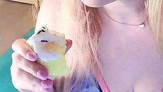Webcam milf with breast milk live hardcore masturbate