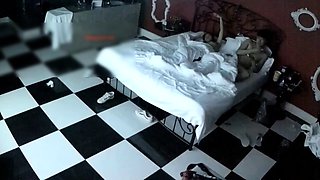 Horny fat arab housewife fingered on amateur hidden cam