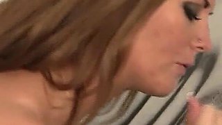 Bella Brookes gets her pussy masturbated and does perfect blowjob