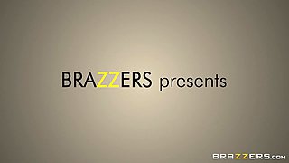 Working Out The Wives With Keiran Lee, Summer Brielle, August Taylor - Brazzers