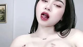Indonesian makeup artists, swaying bonuses