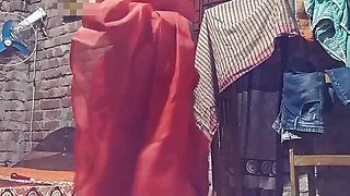 Hot Bhojpuri Strip Dance in Saree Desi Girl Slow Seduction