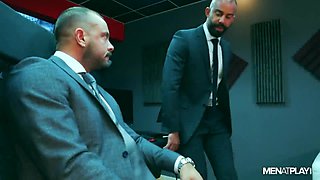 Supporting Co-Worker - MENatPLAY