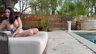 Behind the Scene with Sexy and Horny Paris Lincoln