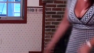 Lesbian Fantasies: Stepmom's Secret Fantasy