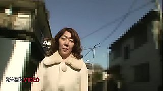Seductive JAV Star Nishimura Reveals Her Unique Pleasures in Leaky Exposed Scene