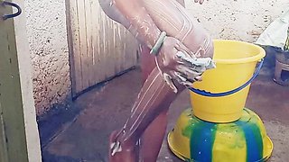 Outdoor Bathing My Pregnant Girlfriend in Dirty Environment