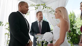 The Bangin' Bridesmaid With Ariana Marie, Ricky Johnson - Brazzers