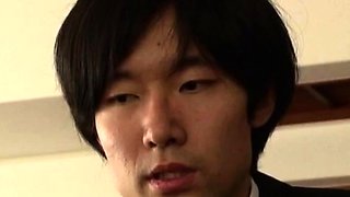 Amateur asian enjoys hardcore fuck in france