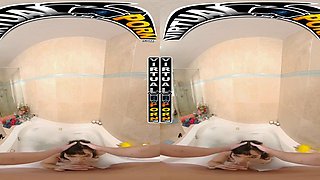 Bath time: Big Tits, Big Ass  Blowjob VR Porn