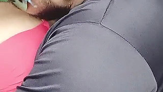 Fucked by the Delivery Boy Who Came Home, the Sister-in-law Erased the Heat of Her Pussy and Got the Sperm on the Mouth