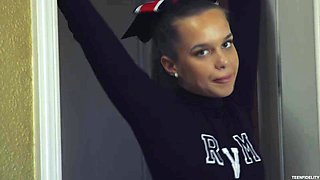 TFSN Cheerleaders 3 - Starring: Liza Rowe - PornFidelity