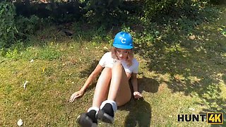 Hunt4k. magnificent fanta sie bangs with old hunter for her annual bank check in public