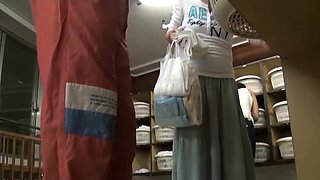 Amateur Japanese ladies changing clothes on hidden cam