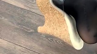 Amateur wild chick solo masturbation