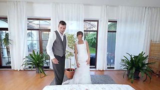 Wedding banging with a submissive bride who loves cock