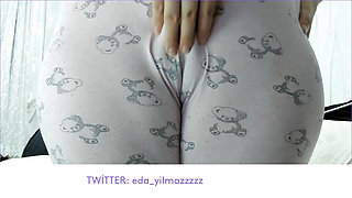 CAMEL TOE- CAMEL TOE- CAMELTOE- TURKISH MILF- TURKISH PORN- PAJAMAS- PUSSY- TURKISH DISCLOSURE- DISCLOSURE