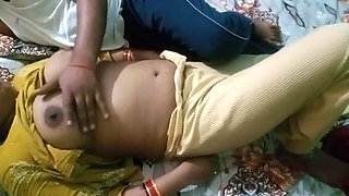 Beautiful Indian Girl Showing Her Boobs and Pussy.