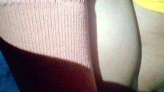 I Am a Virgin Girl, There Is a Lot of Sperm in My Pussy