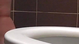 Camera in the Toilet at Home. Mature MILF with a Big Ass and Hairy Pussy Pisses. Amateur Asmr with the Gurgle of Urine.