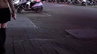 Fullfive - Flashing in public street