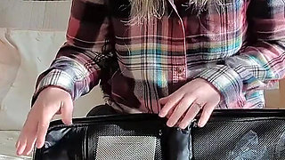 Unboxing and Trying the Ueros Sex Machine