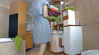 Russian Agneta soap up her hairy pussy and gets wet - WeAreHairy