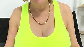 Mature blonde granny loves to masturbate her puss