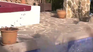 Vacation Flirt Uninhibited Fucking on the Beach